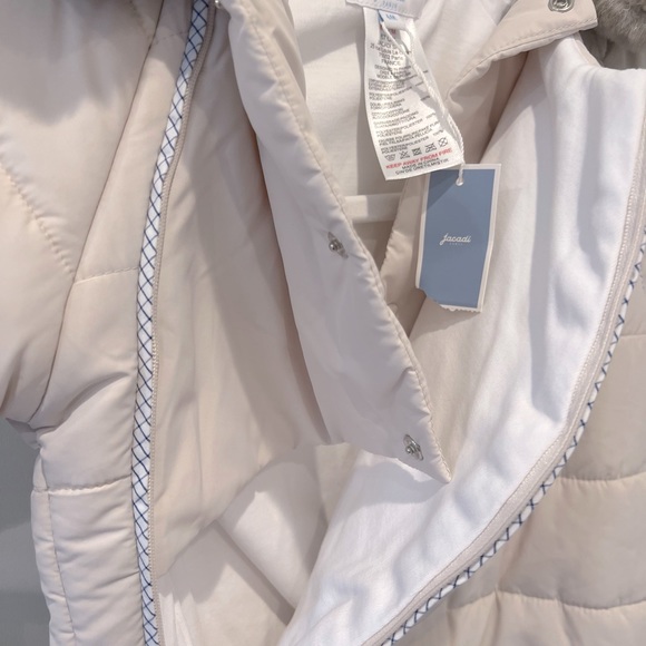 New with tags. Jacadi fur hooded snow suit, size 6M. Pristine. Retail $230. - Picture 10 of 10